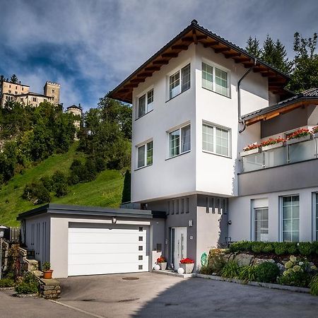 Apartments Schloss-Weissenstein-Strasse Matrei in Osttirol Esterno foto
